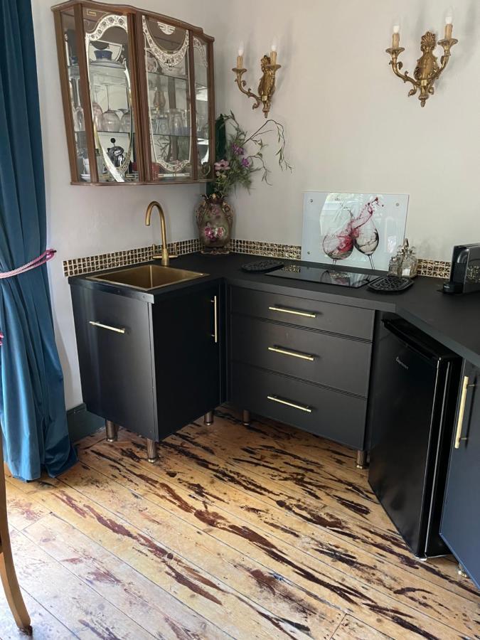 Appartamento Pretty Victorian Garden Flat Radipole Esterno foto